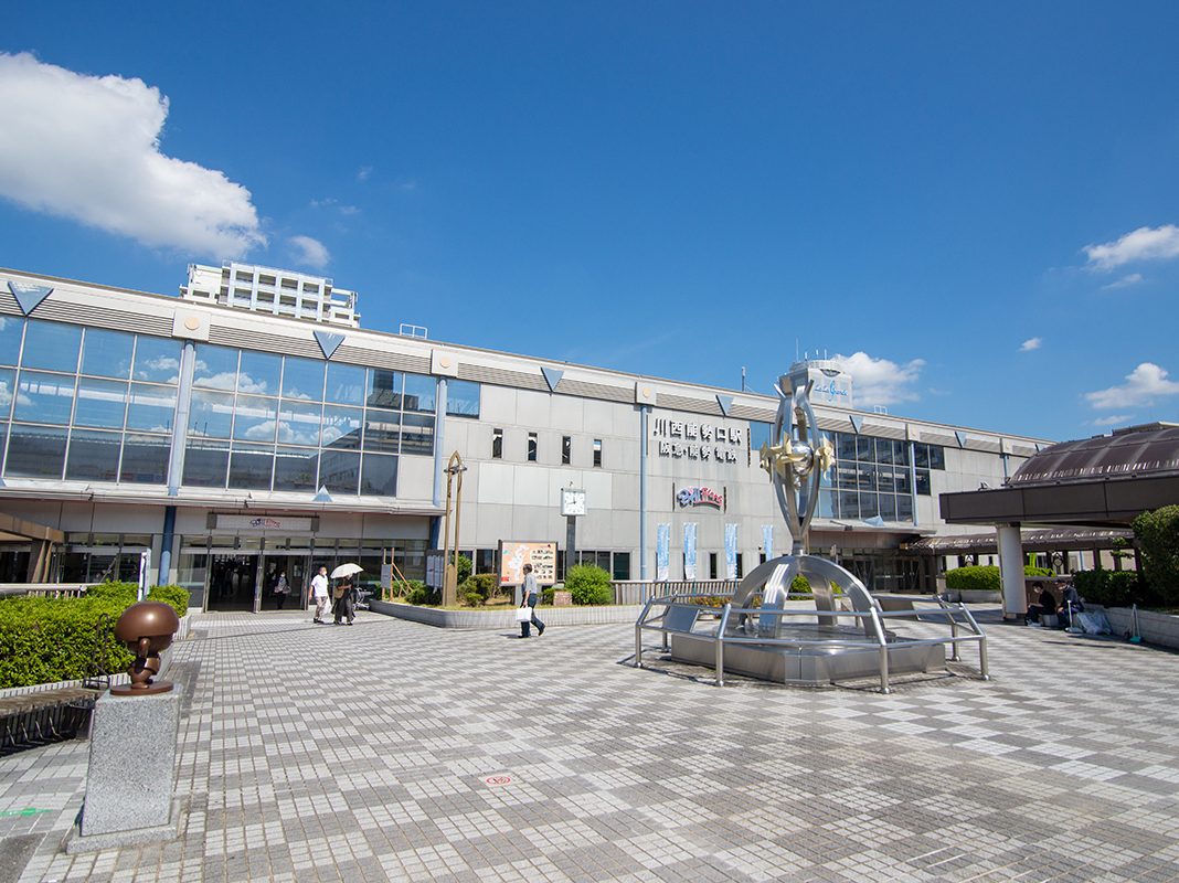 阪急川西能勢口駅